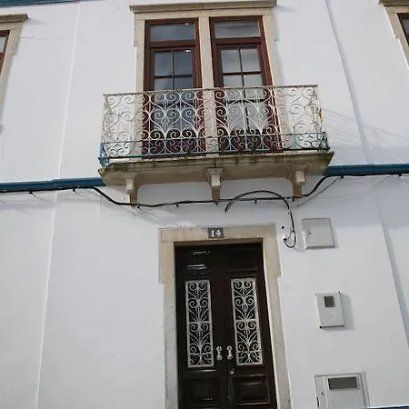 Bed and breakfast Casa Antiga 3*